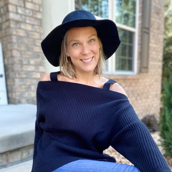 Leave You Speechless Hat-black - Picture 2 of 5